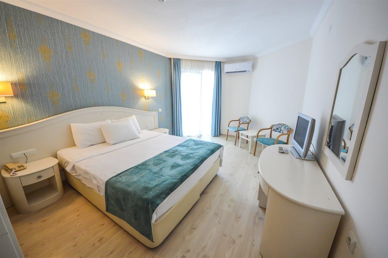 Idas Club Hotel 伊丘美勒 外观 照片