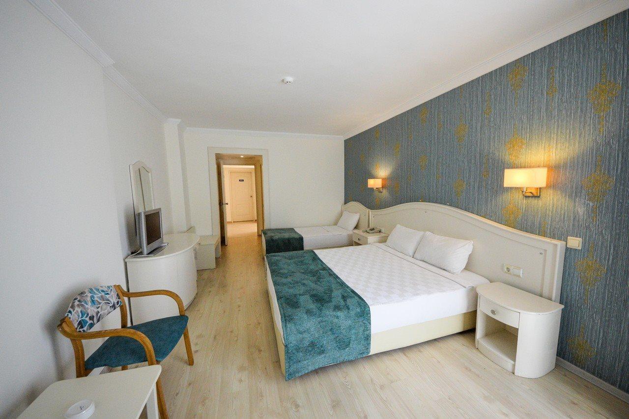Idas Club Hotel 伊丘美勒 外观 照片