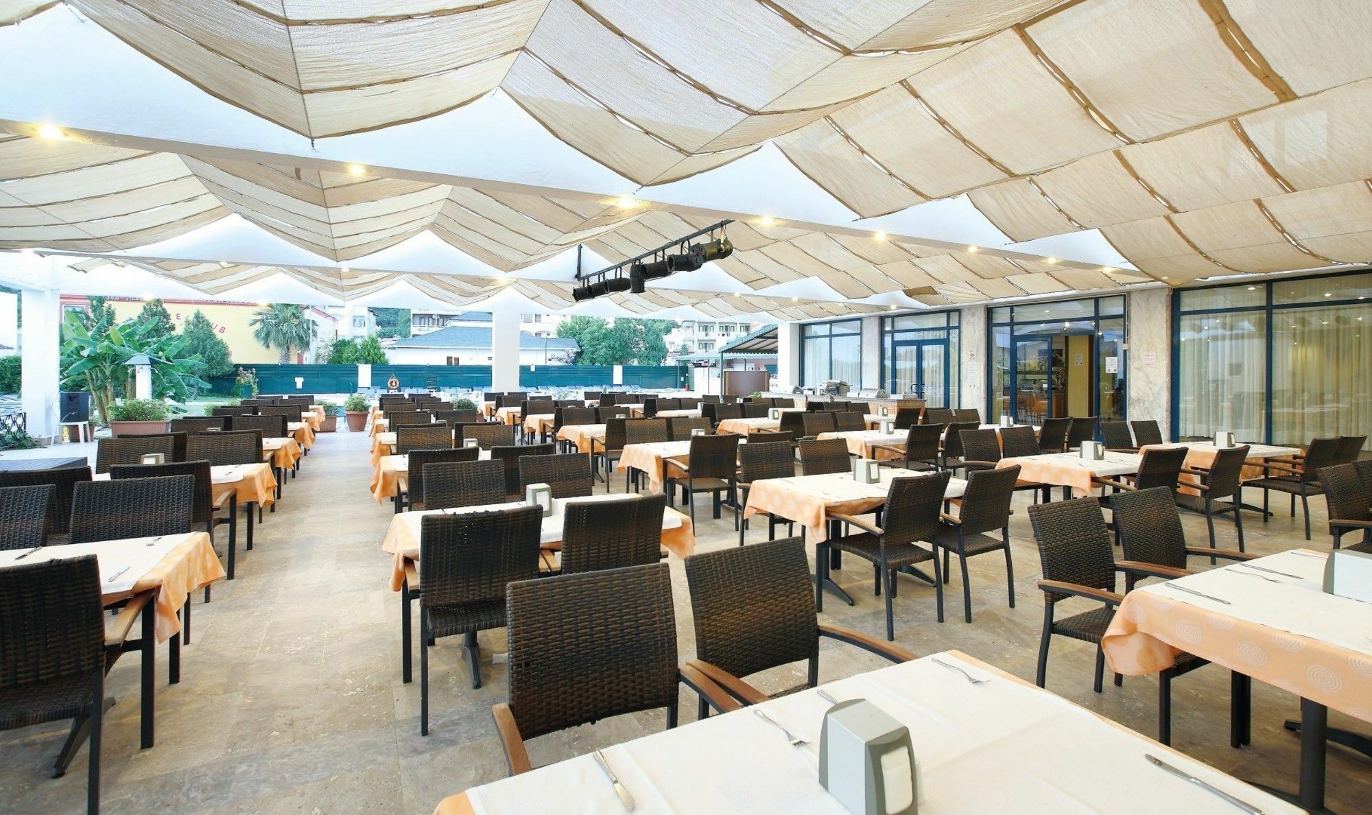 Idas Club Hotel 伊丘美勒 外观 照片